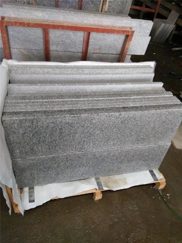 Chinese G603 Mountain grey granite tiles supplier