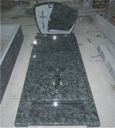 מצבות גרניט ירוק כהה