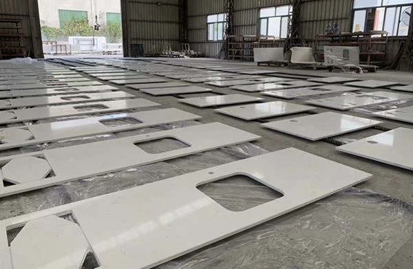 משטח קוורץ של Bianco Carrara