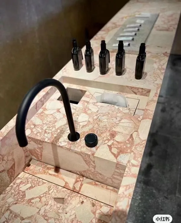 שיש ברצ'יה פרניצ'ה