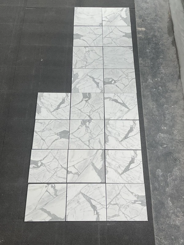 Square calacatta marble mosaic tile