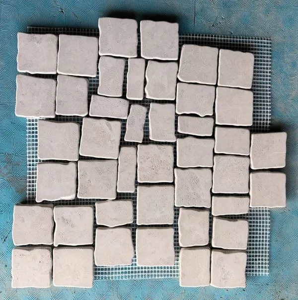 אריחי רצפת פסיפס אבן גיר