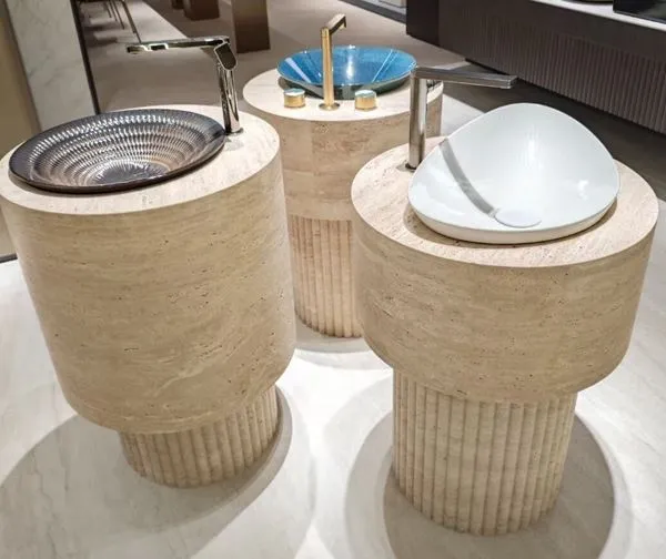 אגני שטיפה טרוורטין